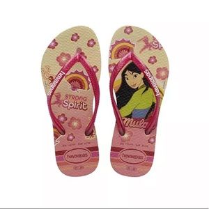 Havaiannas girls Mulan flip flops